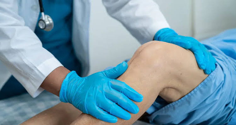 Common Orthopedic Problems and When You Should See a Specialist